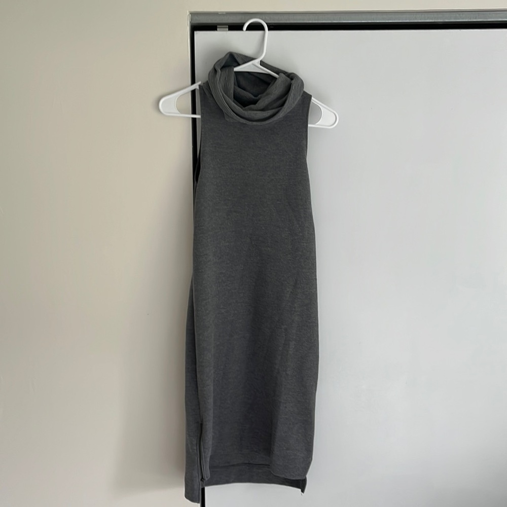 Banana Republic Sleeveless Dress